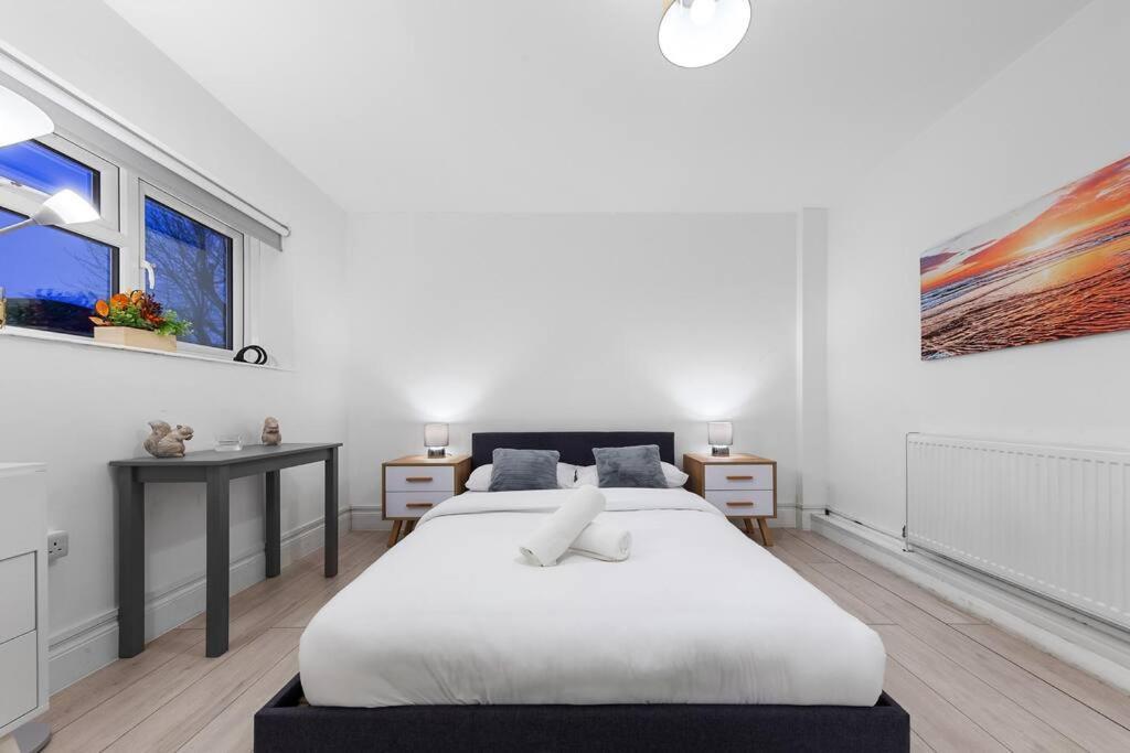 Holiday Home Near Kings Cross Sleep 12 Sp7 Londýn Exteriér fotografie