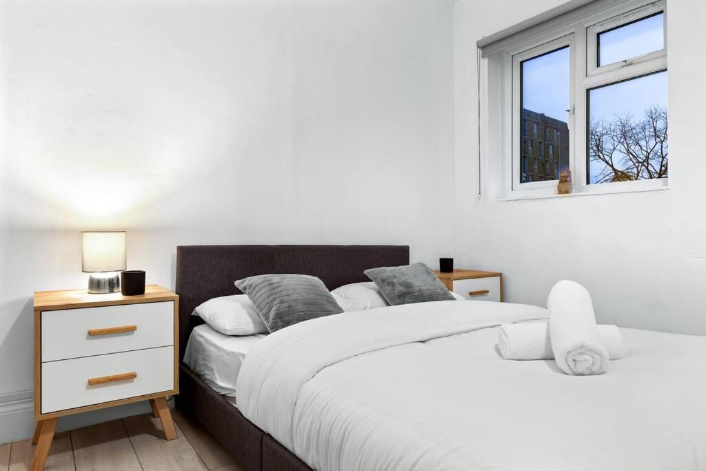 Holiday Home Near Kings Cross Sleep 12 Sp7 Londýn Exteriér fotografie